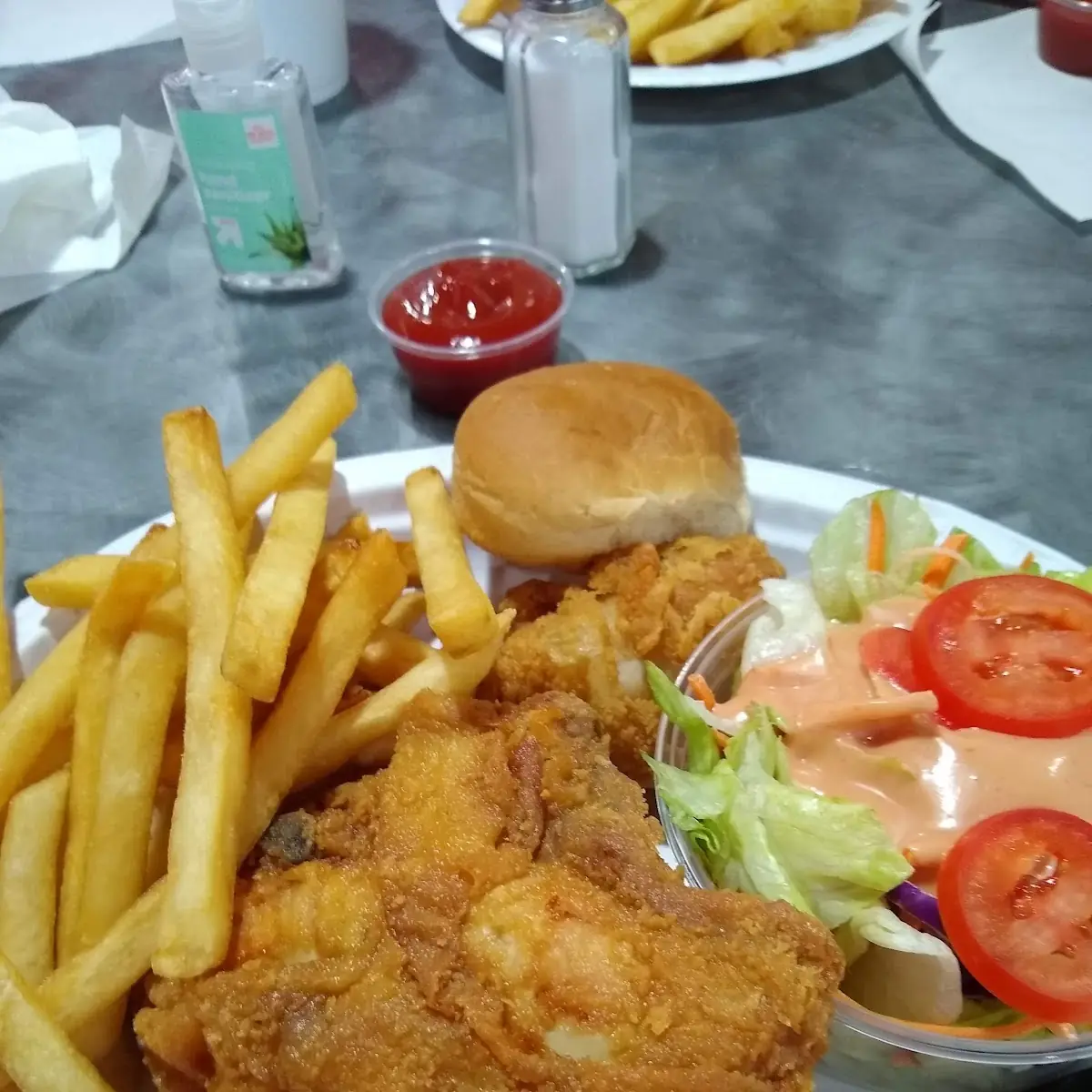 2 Piece Fried Chicken Dinner