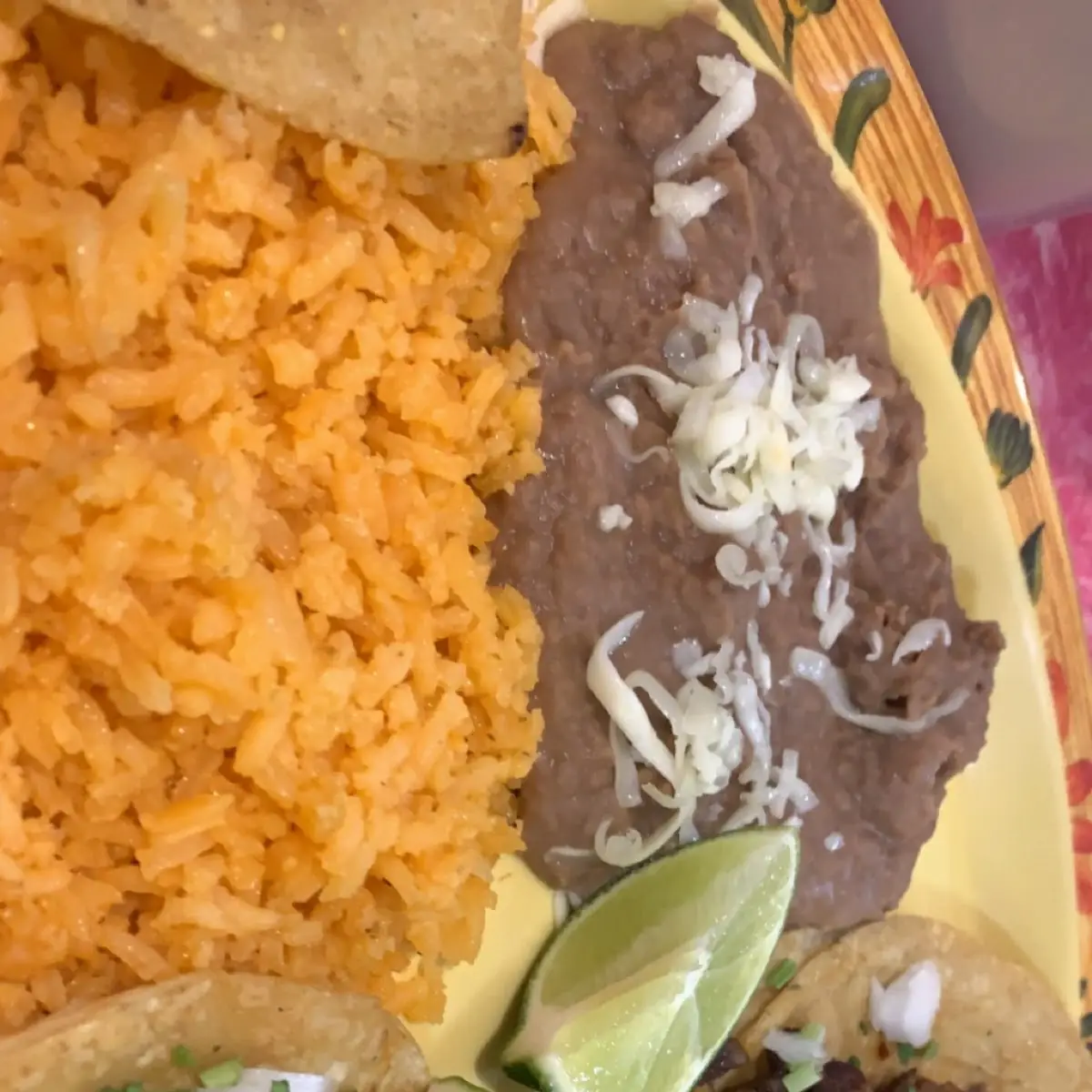 Tacos Pastor Y Carnitas
