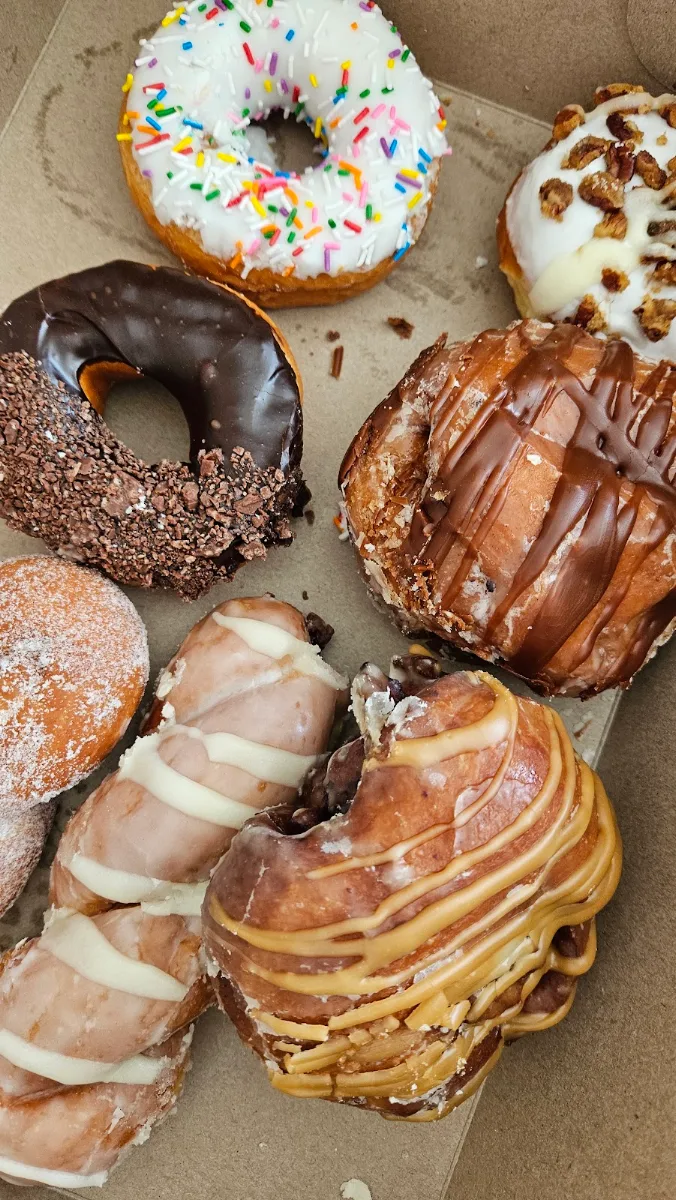 Highlights, Bartliff's Bakery & Restaurant