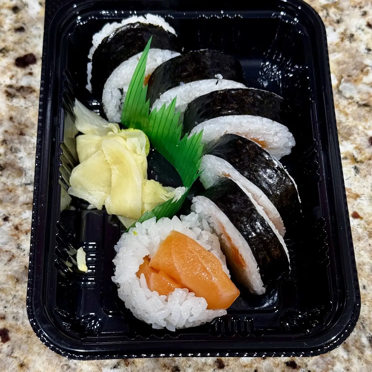 Salmon Roll