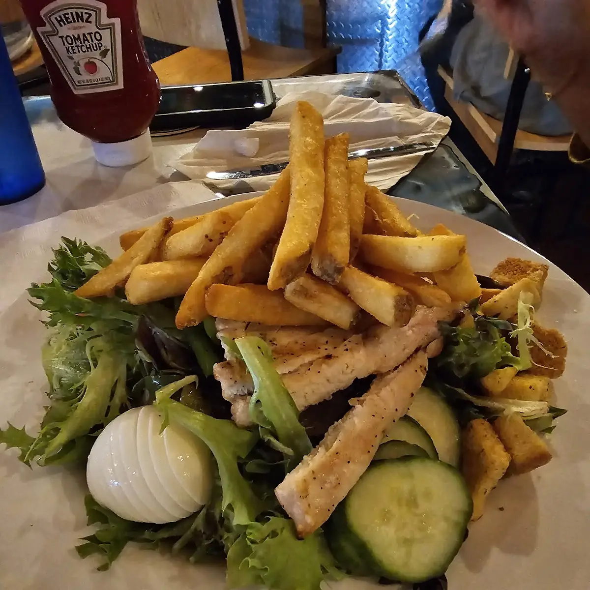 Pub Salad