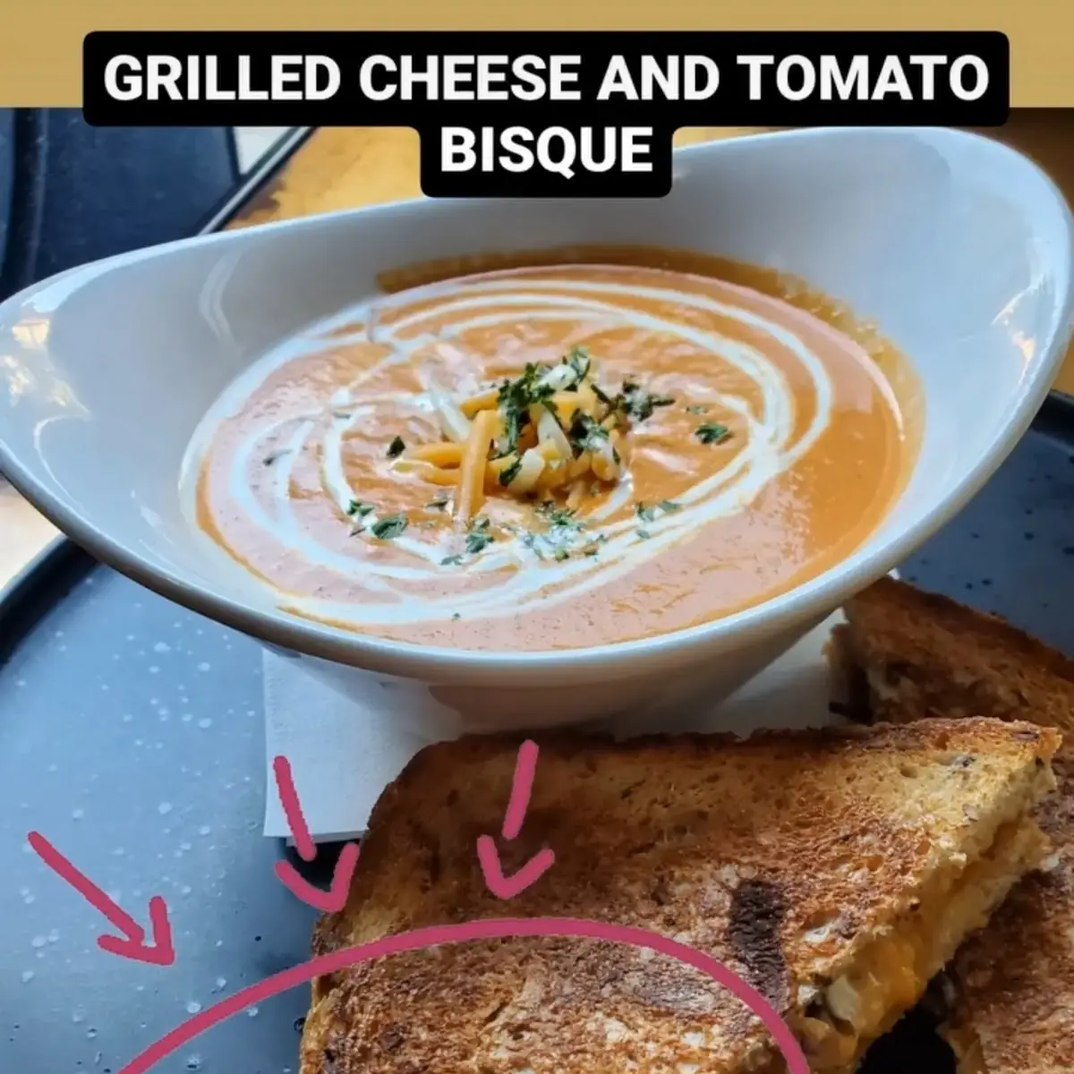 Blush Sauce and Garlic Bread
