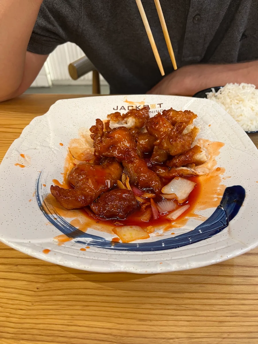 Much Chicken, Jackpot Dining
