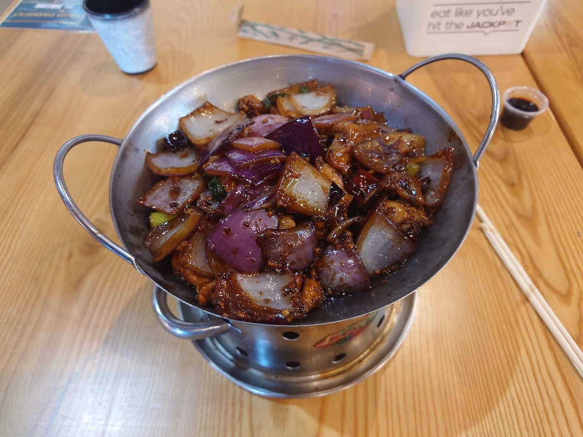 Taiwanese Drunken Chicken, Jackpot Dining