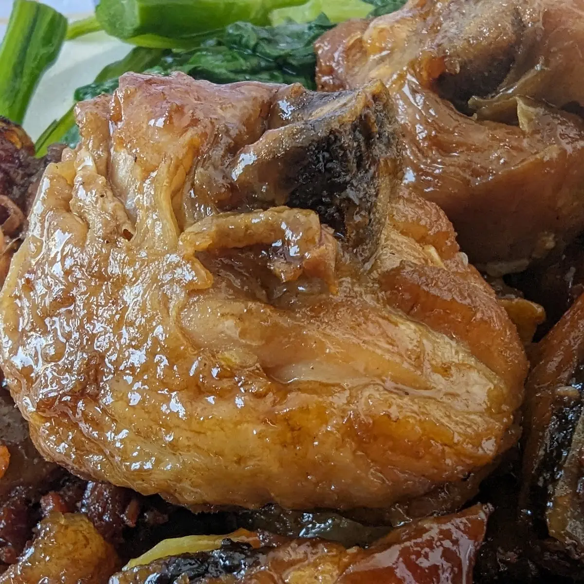 Simmered Pig Feet