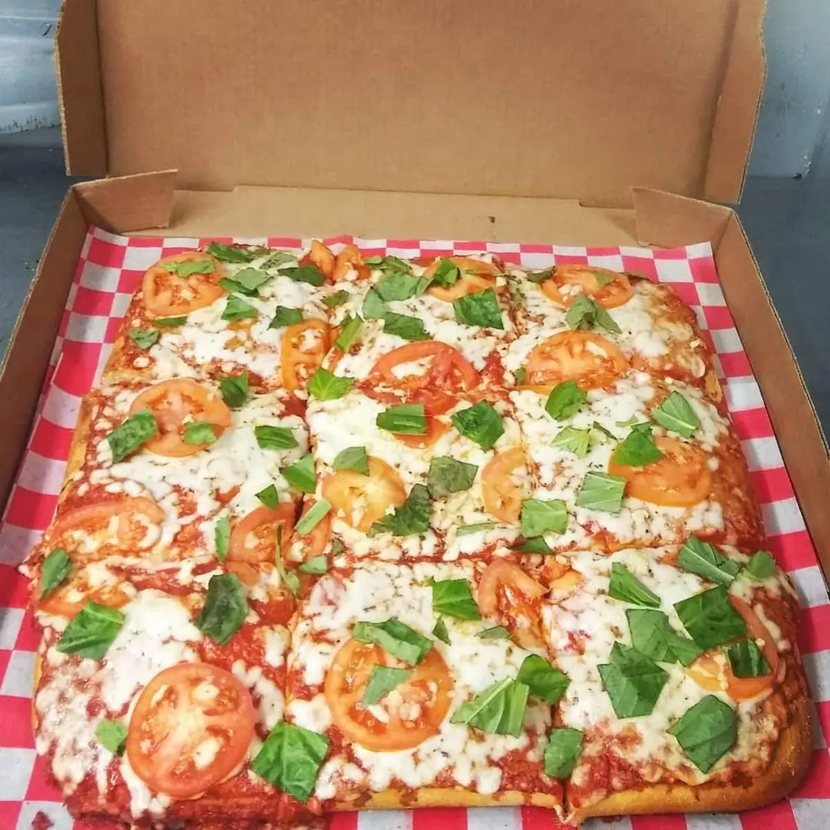 Soho Tomato Basil Sicilian