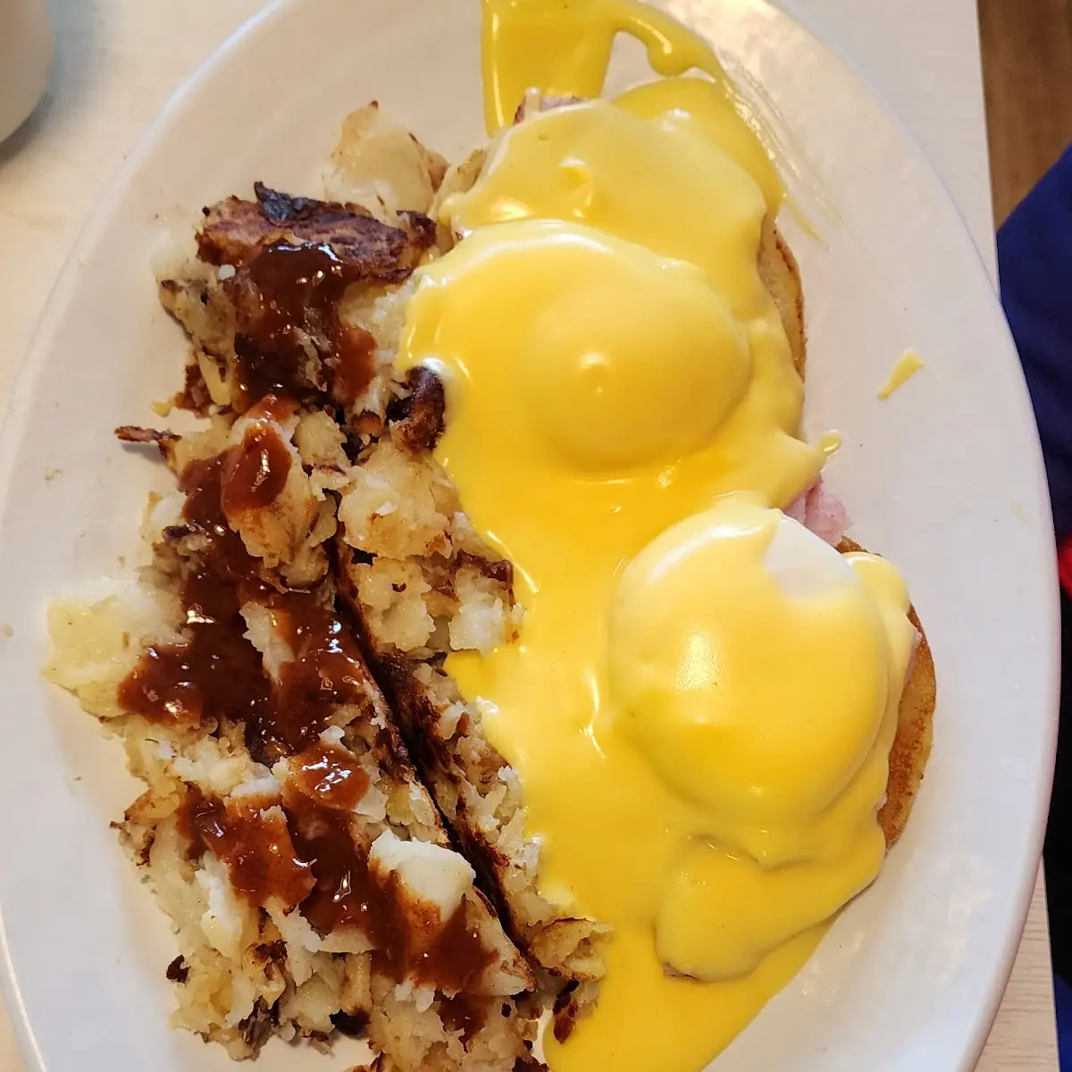 Eggs Benedict