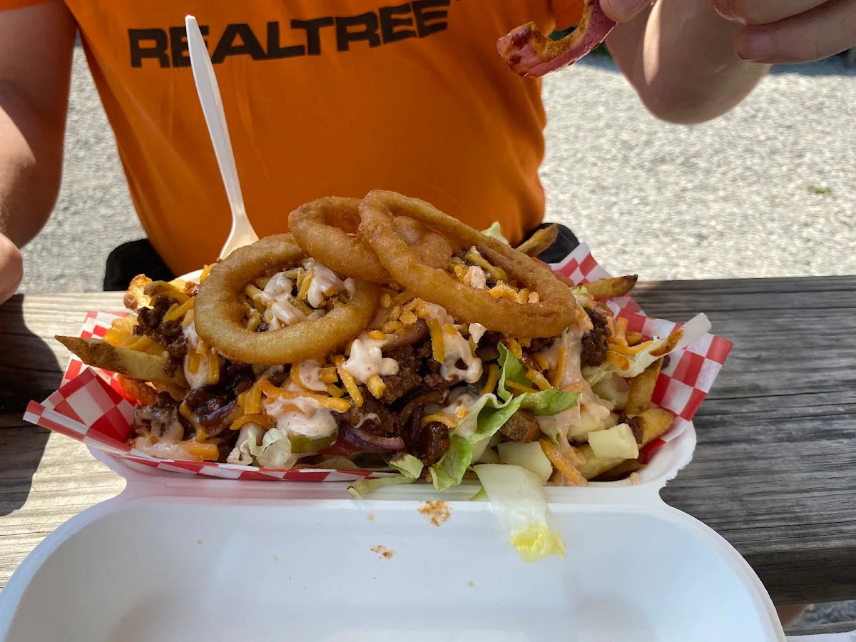 Cheeseburger Poutine
