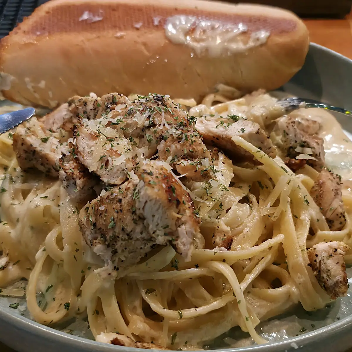Chicken Alfredo