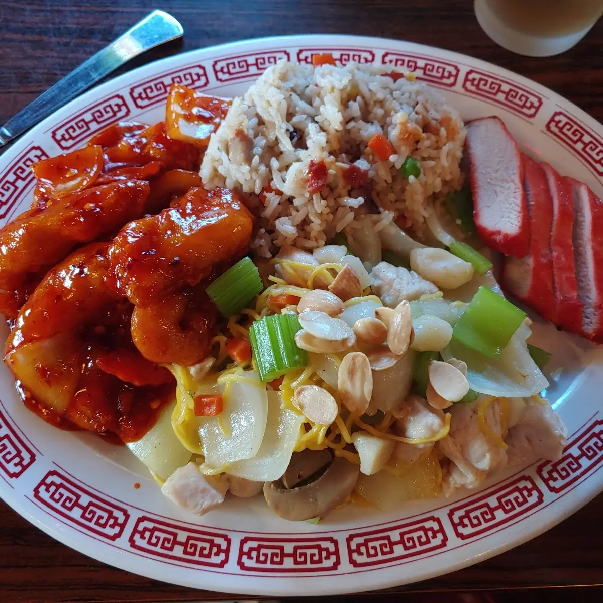 Almond Chicken Chow Mein