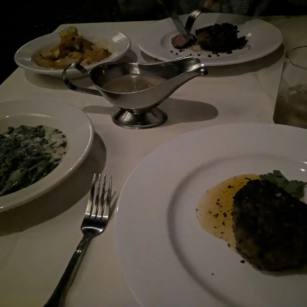8oz Filet Mignon with Black Pepper Gravy