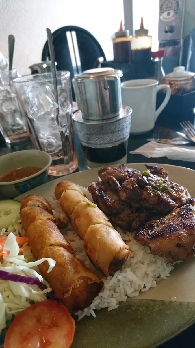 Lemongrass Chicken and Spring Roll on Rice