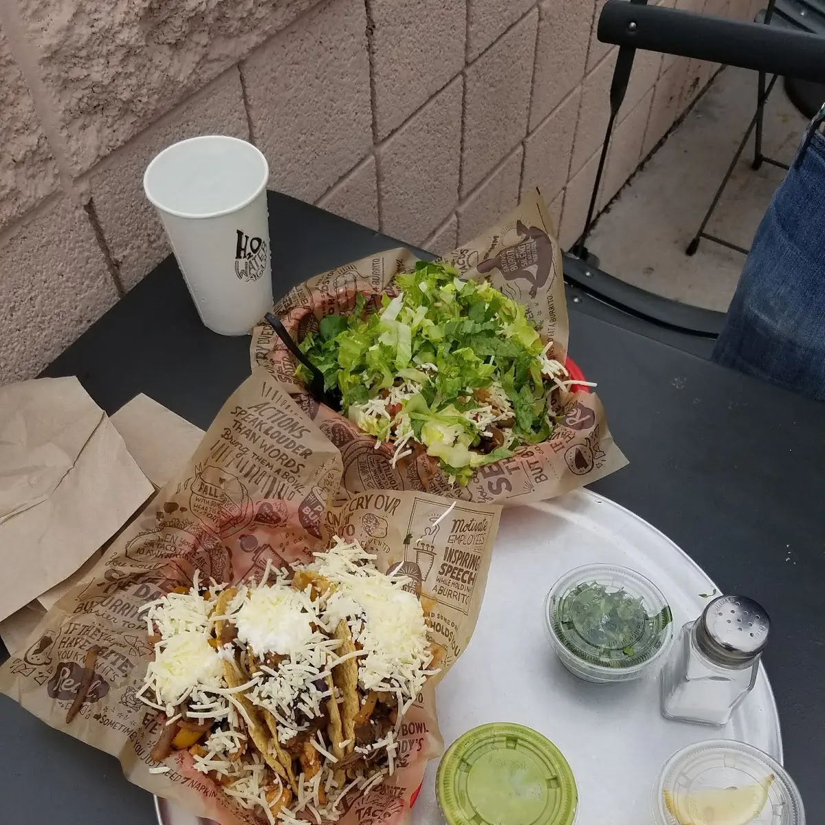 3 Hard Shell Tacos Dorados