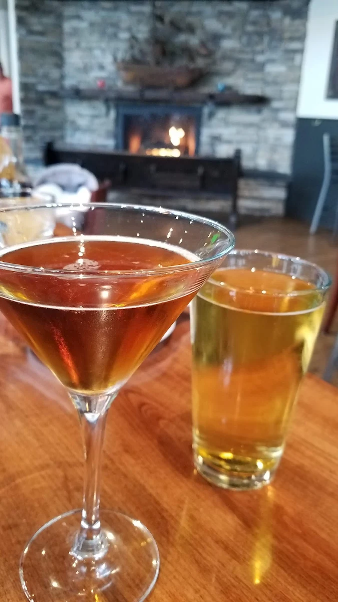 Happy Hour Manhattan