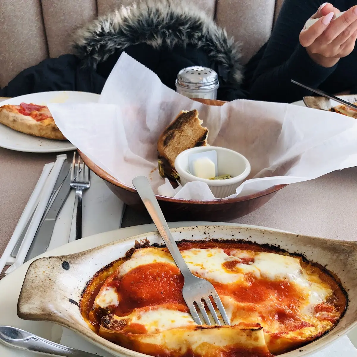 Garlic Bread Parmigiana