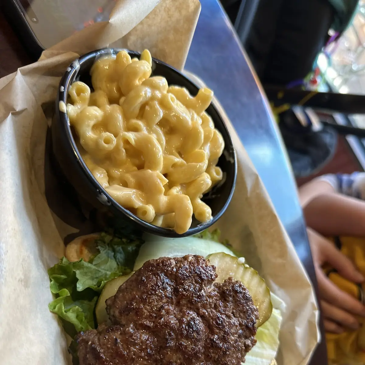 The Mac-N-Cheese Burger