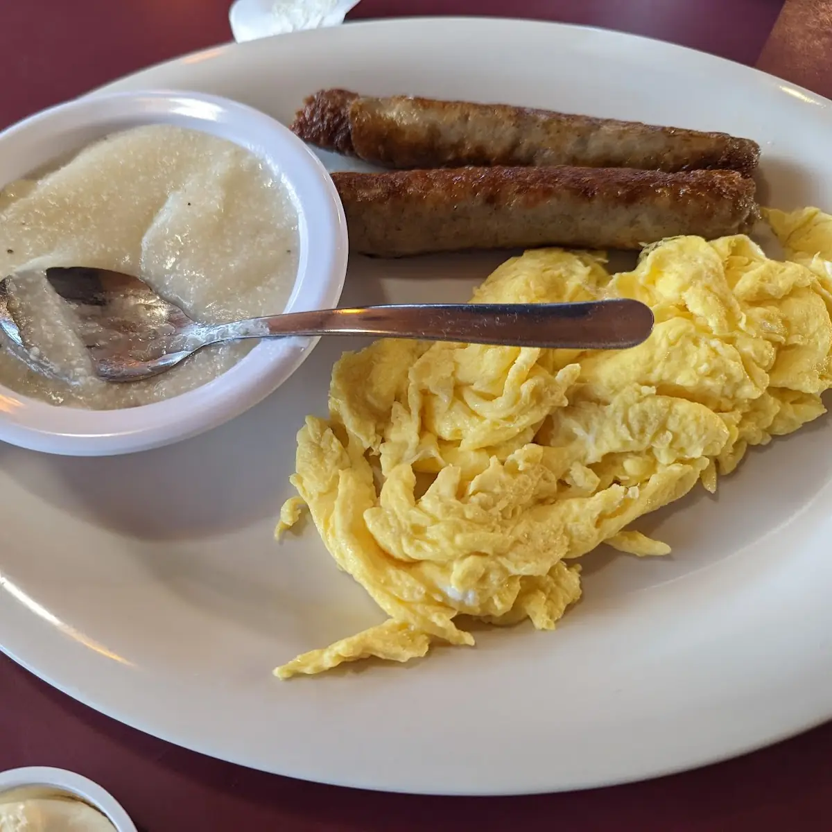 2 Scrambled Eggs Sausage Links and Grits
