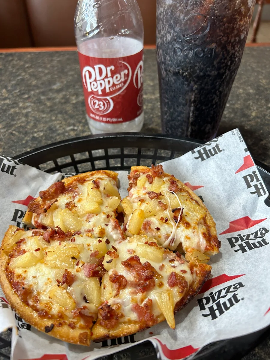 Personal Pizza with Bacon and Pineapple