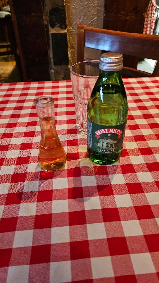 Rakija, Etno Bar & Grill
