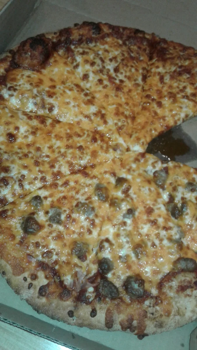 Bacon Cheeseburger Pizza