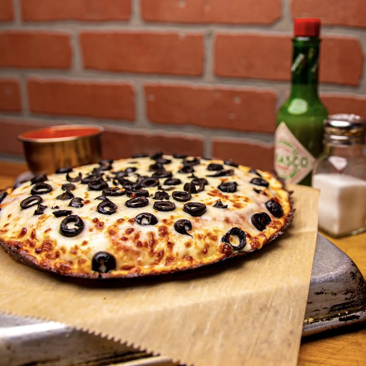 Pizza Black Olive