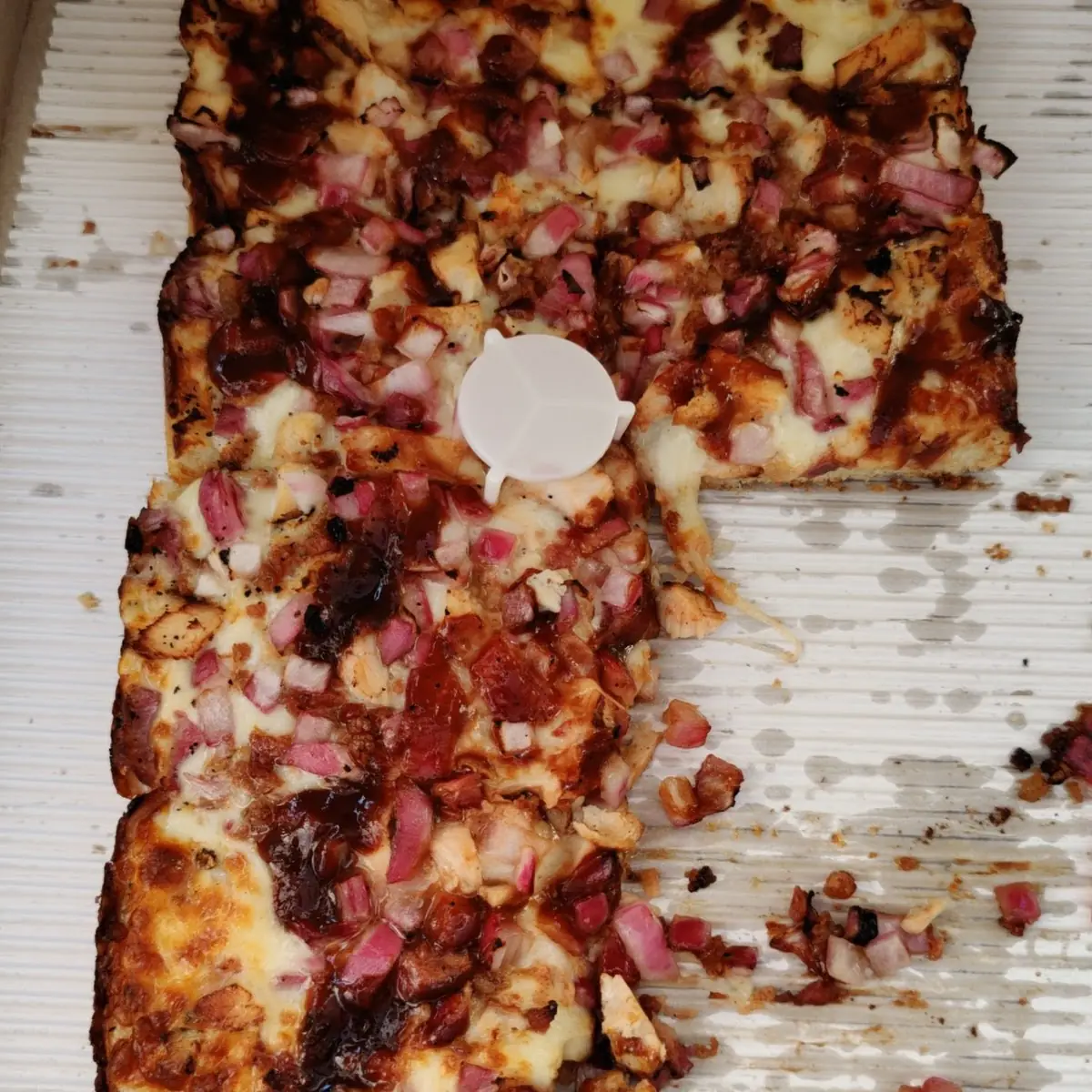 BBQ Pulled Pork Pizza