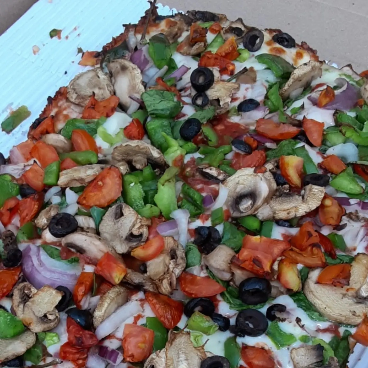 Veggie Pizza Fresh Spinach