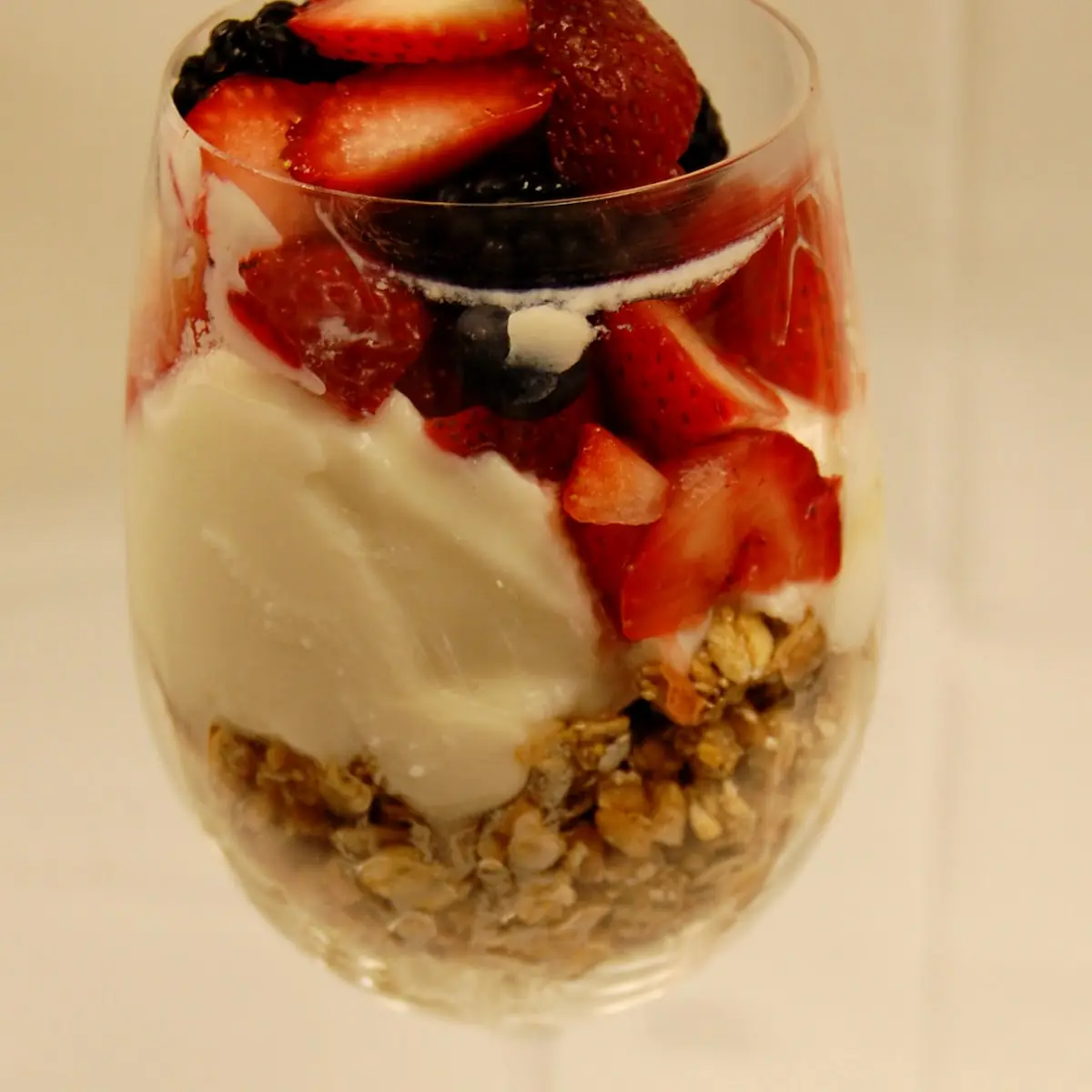 Crunchy Granola Parfait