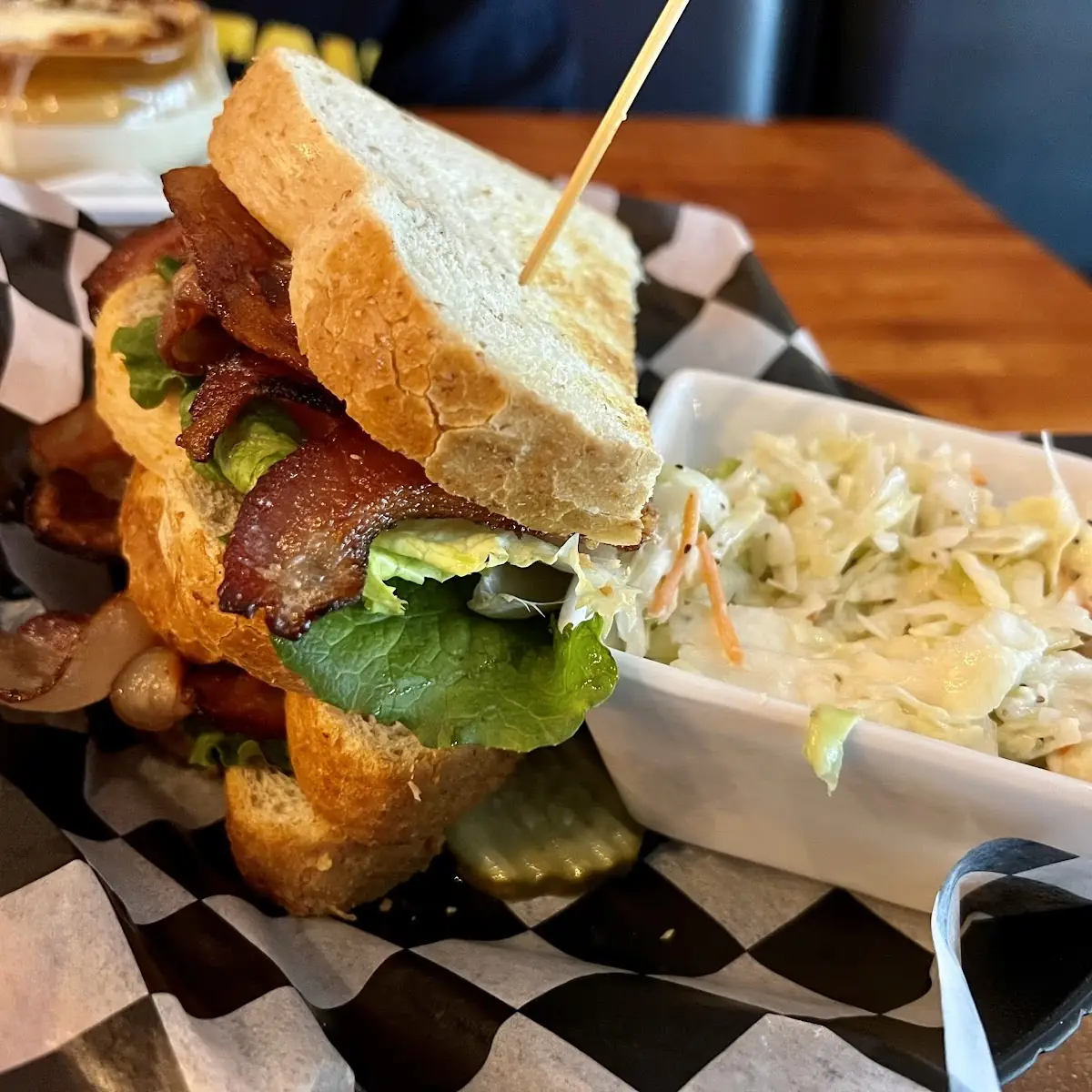 bbblt Sandwich and Coleslaw
