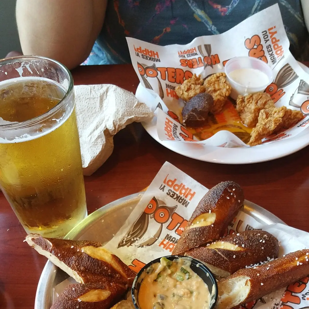 Beer Cheese & Pretzels