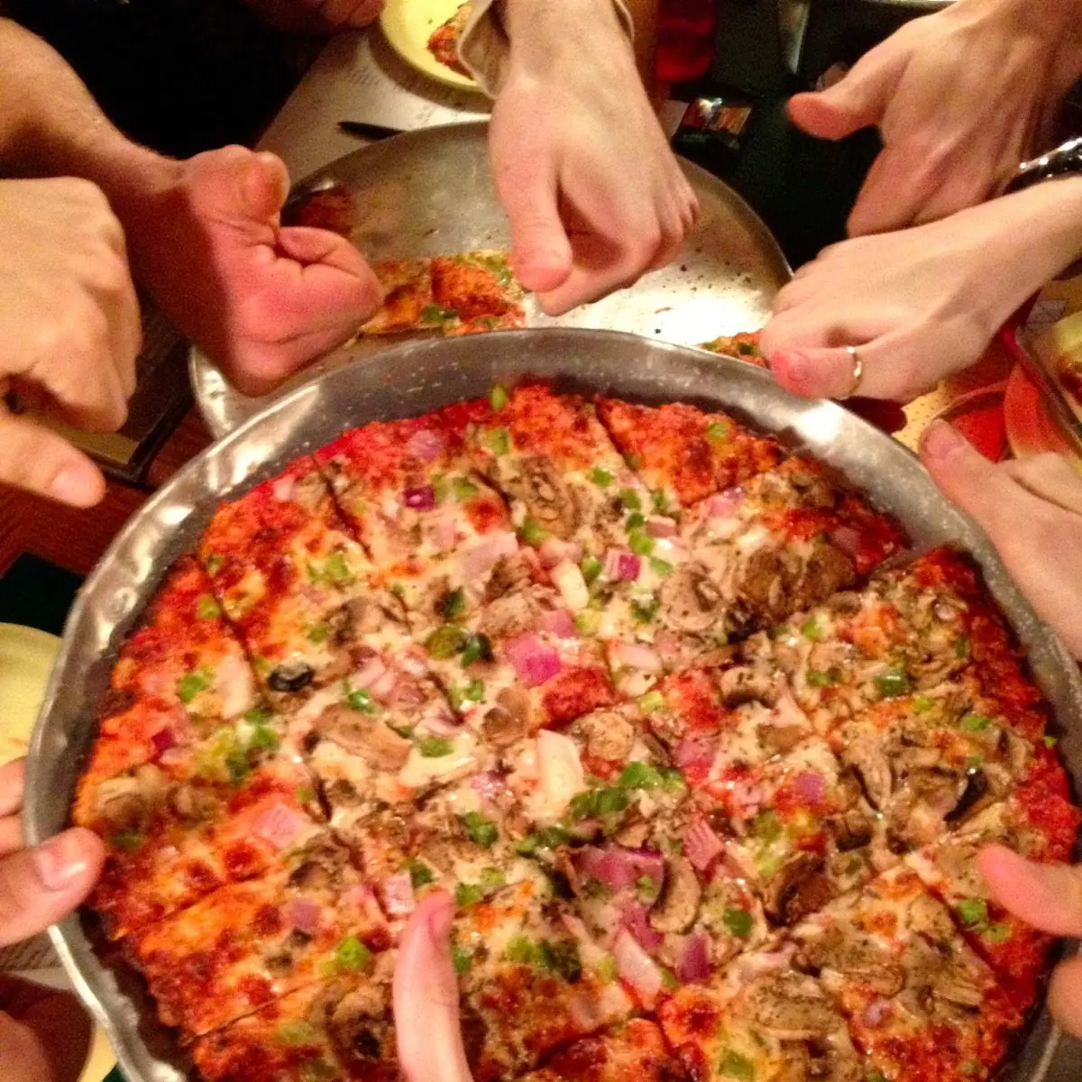 Green Peppers Mushrooms Pizza