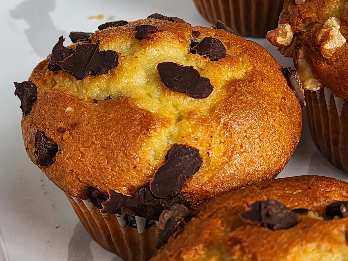 Chocolate Chip Muffin