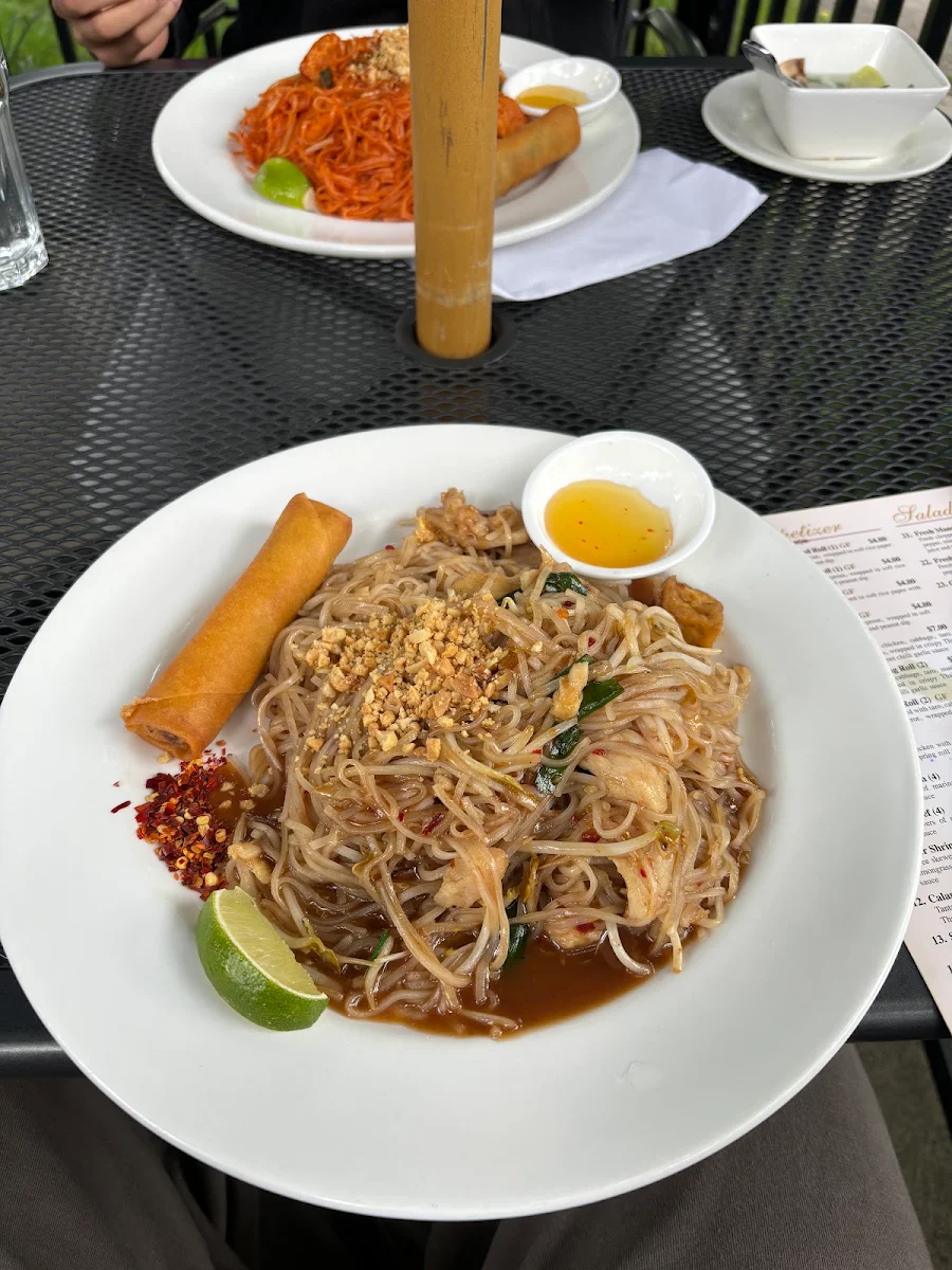 Bangkok Street Style Pad Thai