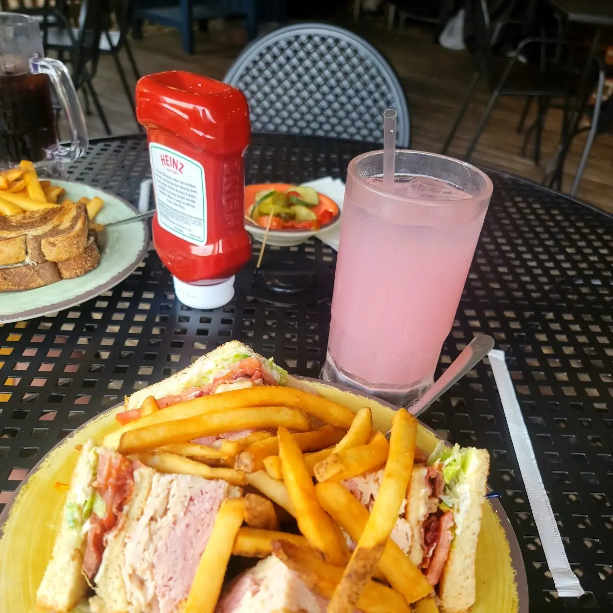 Penguin Club Sandwich