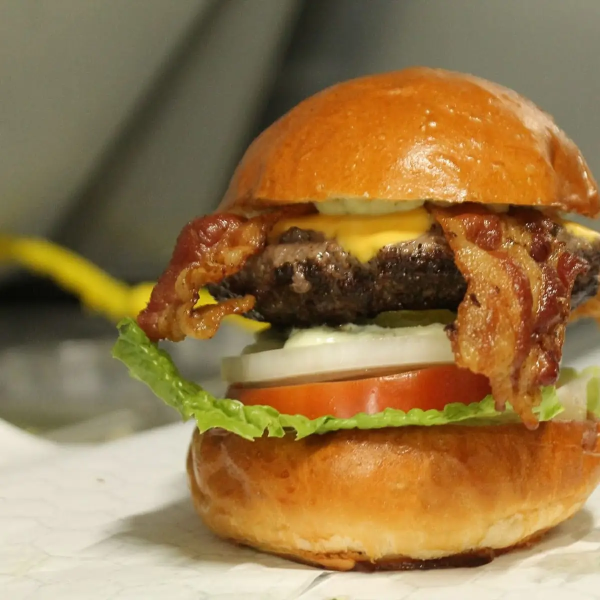 Max Bacon Cheese Burger