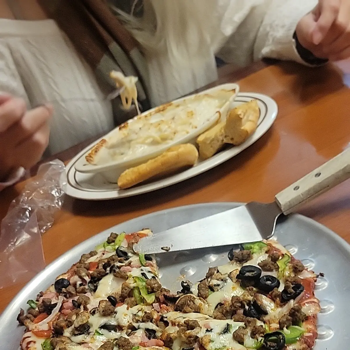 Super Supreme on Cauliflower Crust