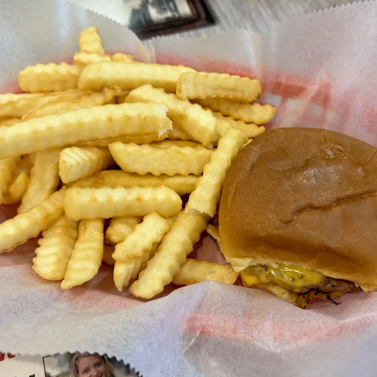 Cheeseburger & Fries