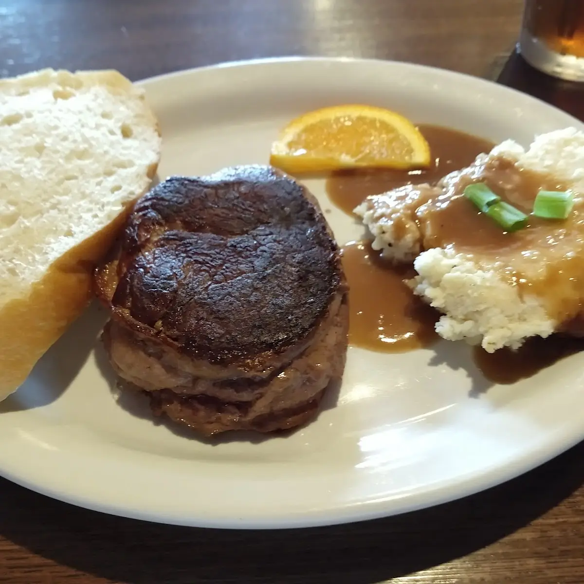 9oz Filet Mignon with Mashed Potatoes