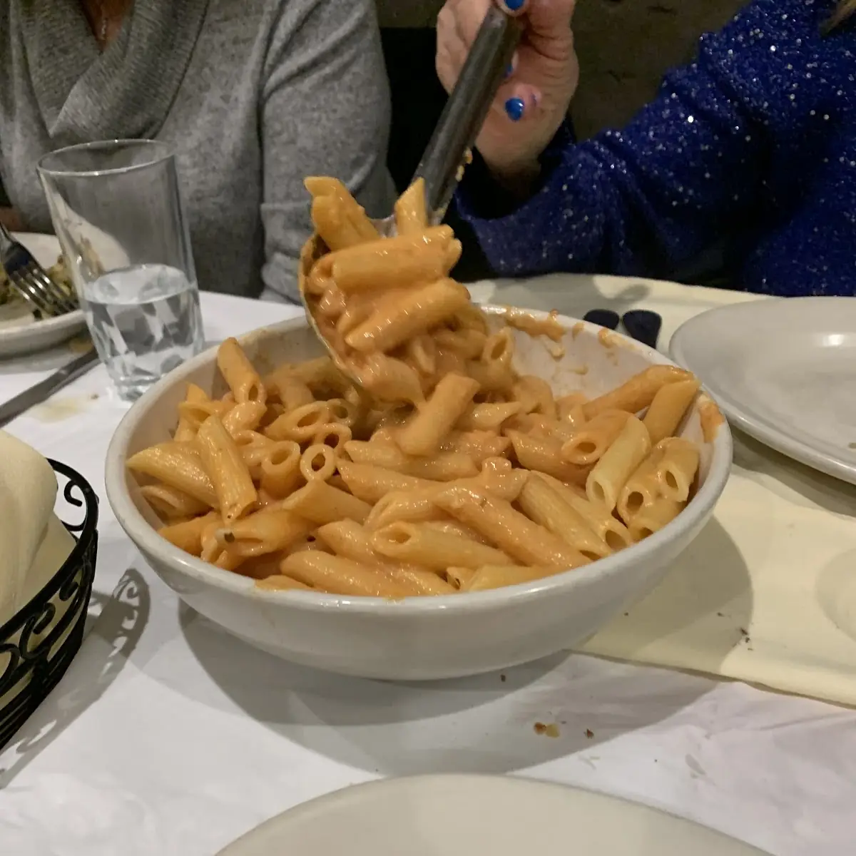 Rigatoni with Vodka Sauce
