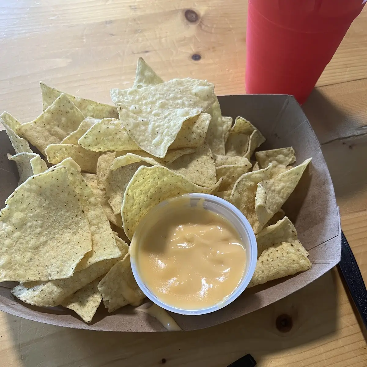 Chips & Queso