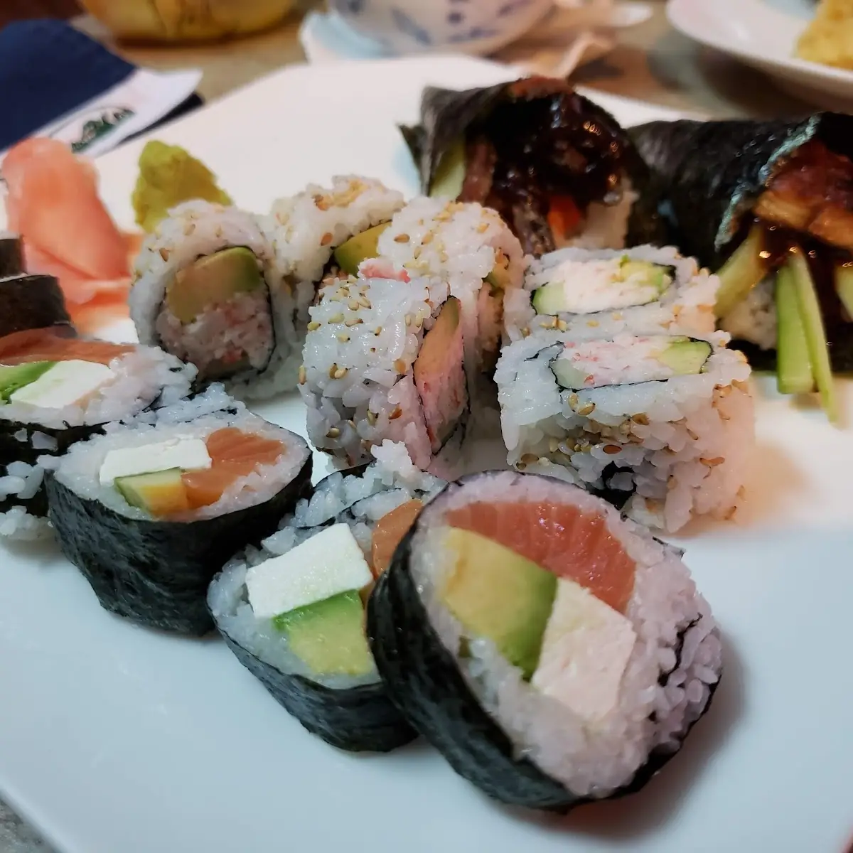 Smoked Salmon Roll