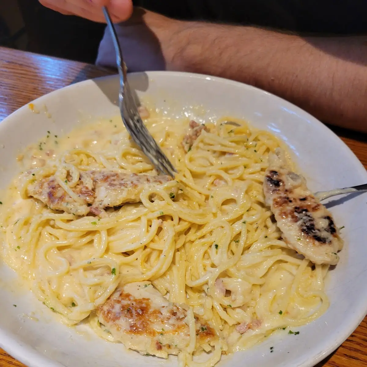 Chicken and Shrimp Carbonara Pasta