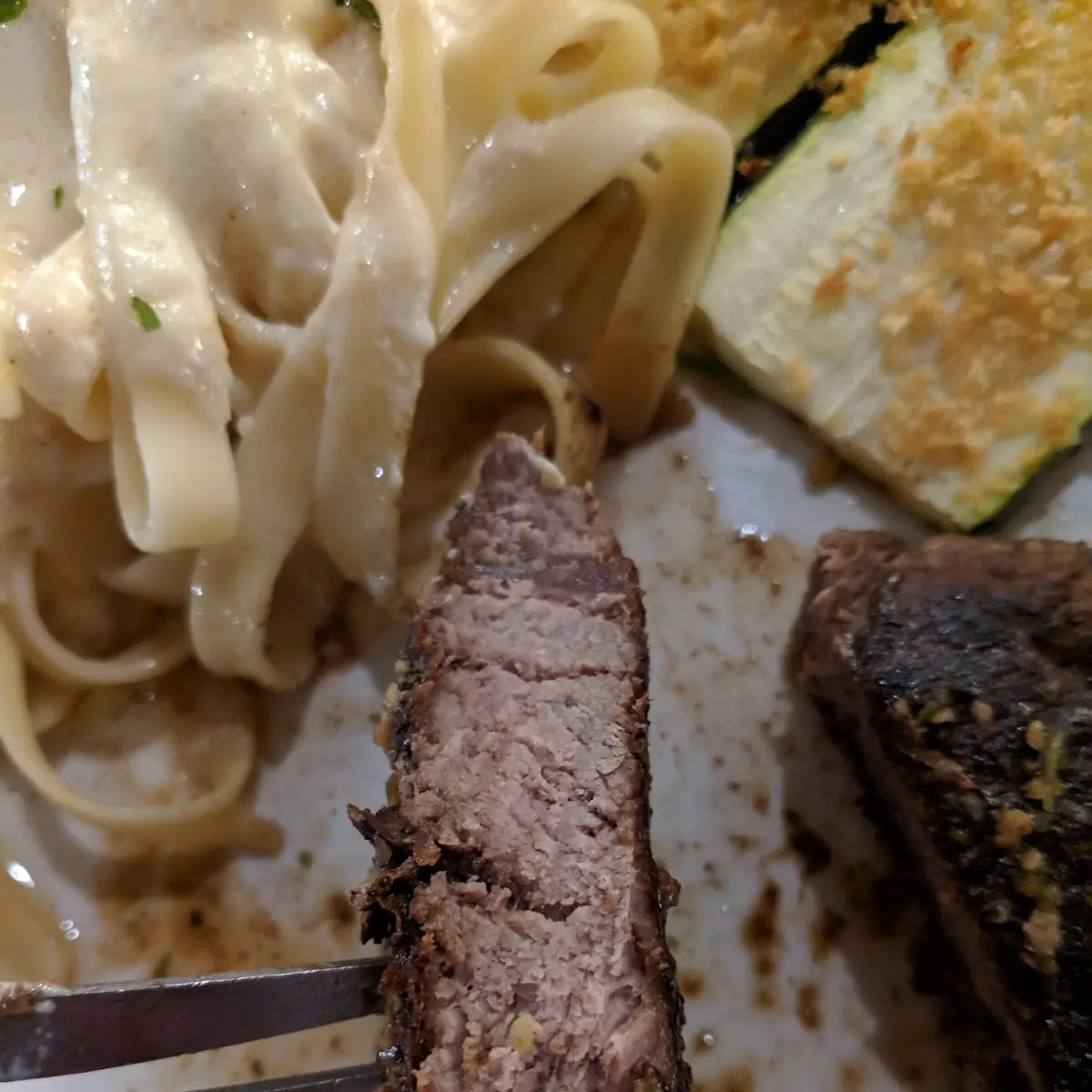Steak Gorgonzola Alfredo