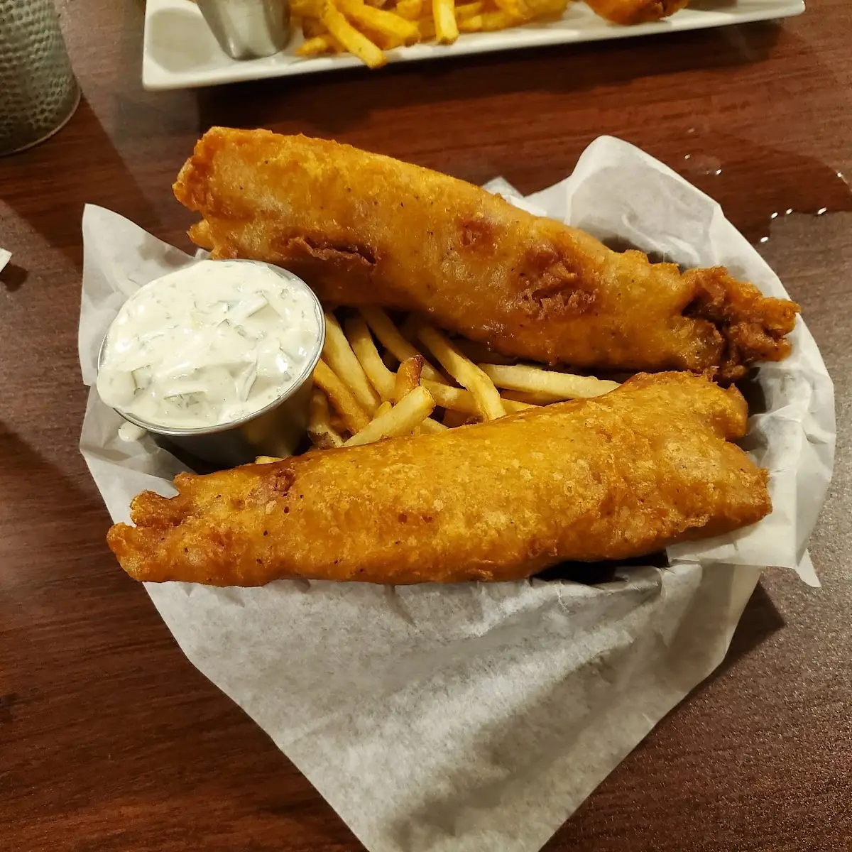 Beer Battered Fish & Chips Basket
