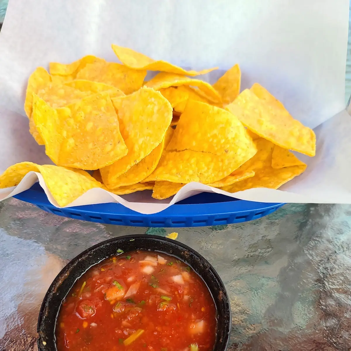 Small Chips and Salsa