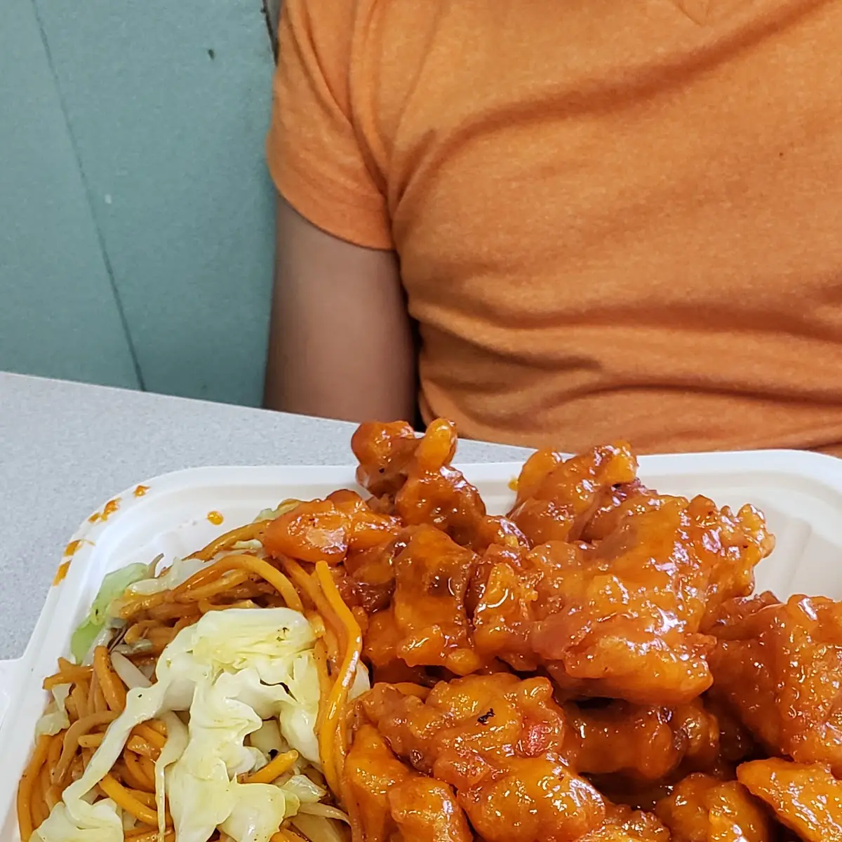 Orange Chicken Chow Mein