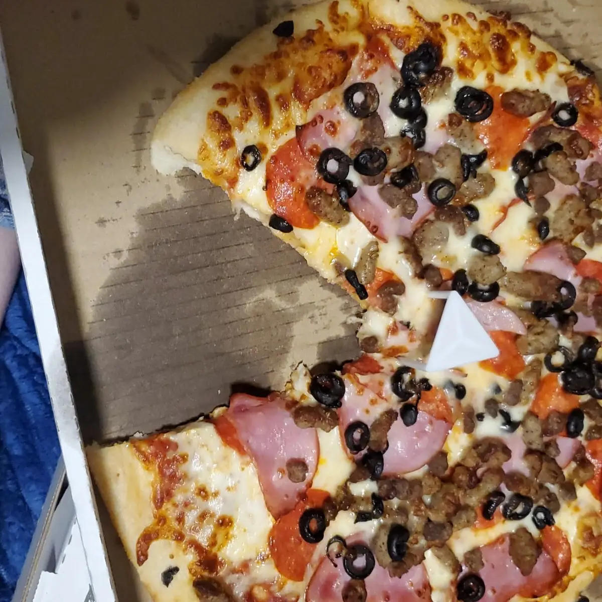 Meatlovers Pizza