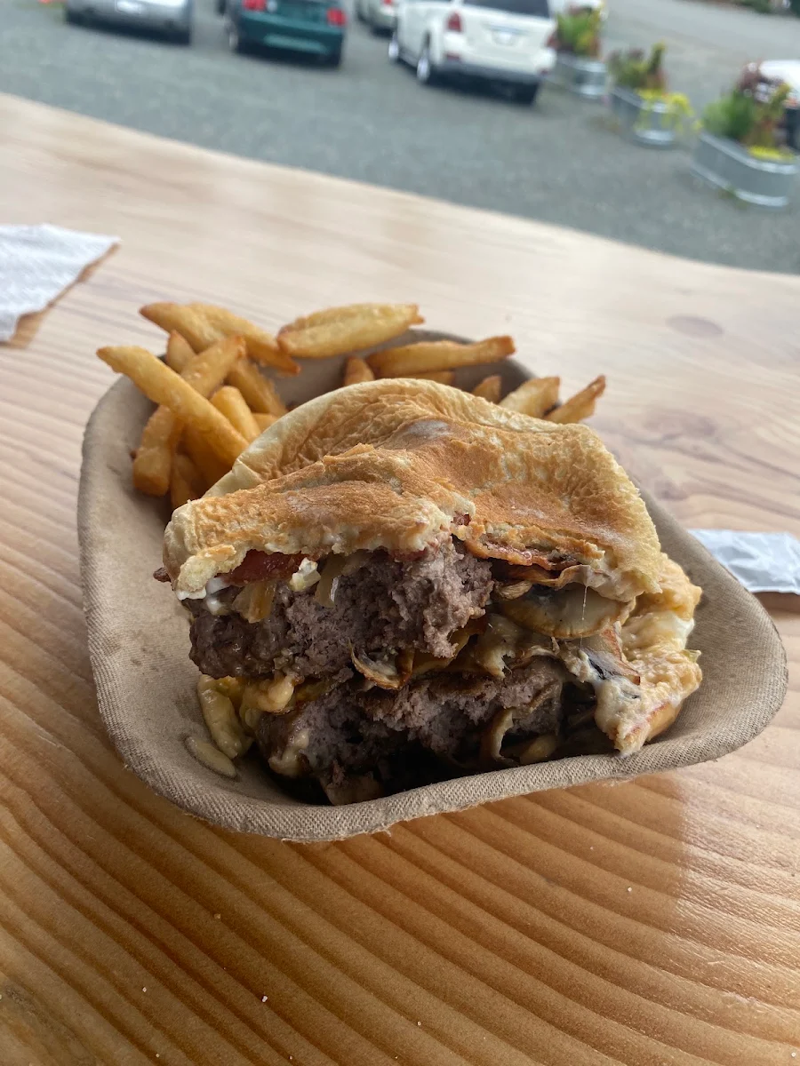 Patty Mushroom Cheese Melt