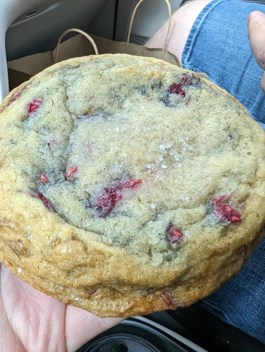 Raspberry Cheesecake Cookie