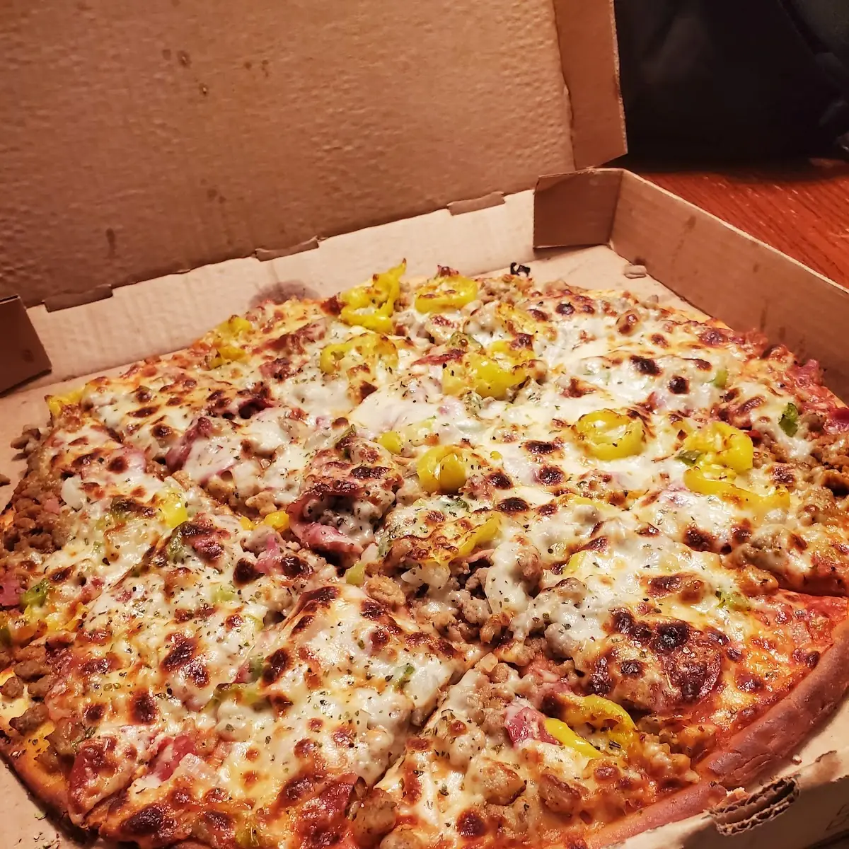 Supreme Pizza Small 7